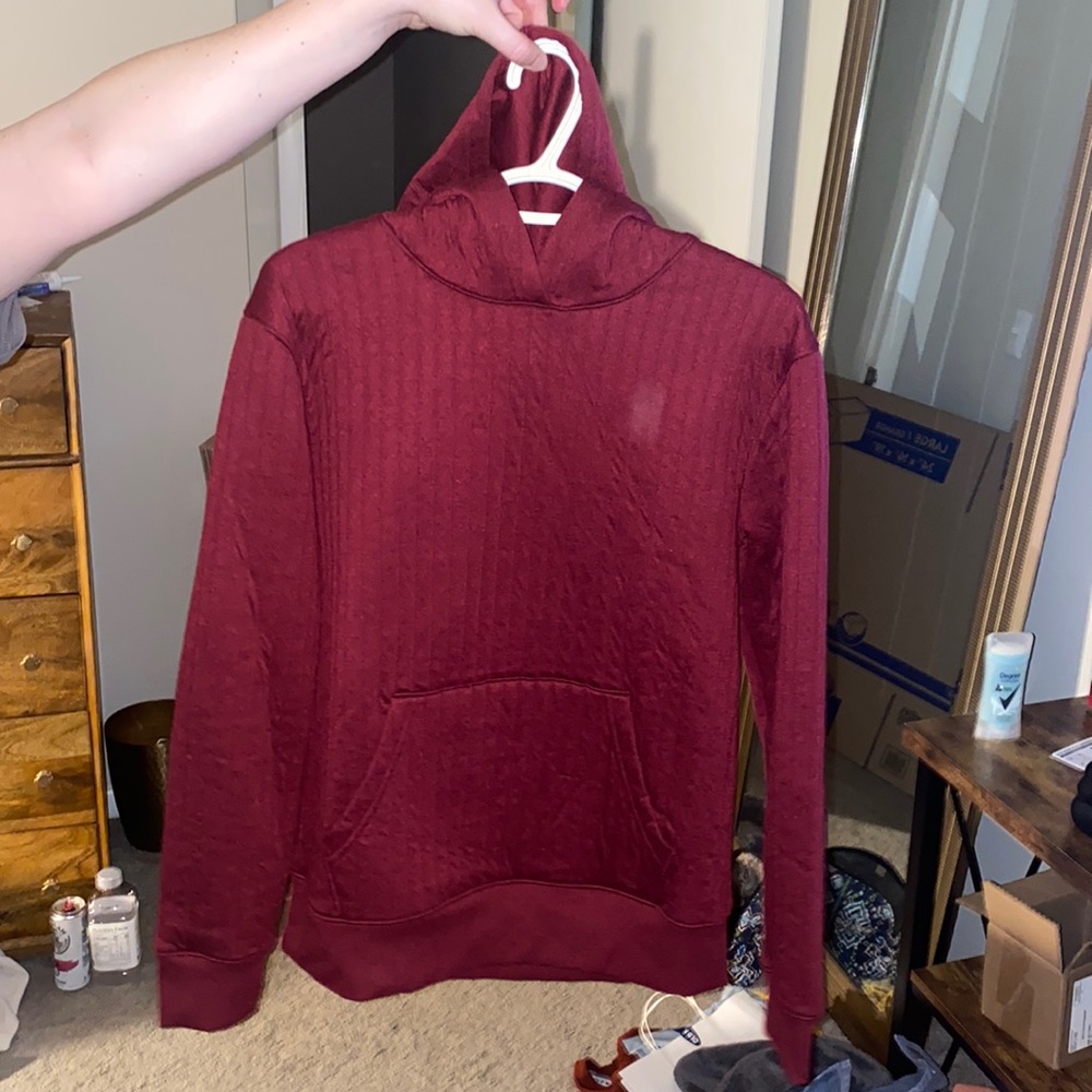Burgundy quilted hoodie